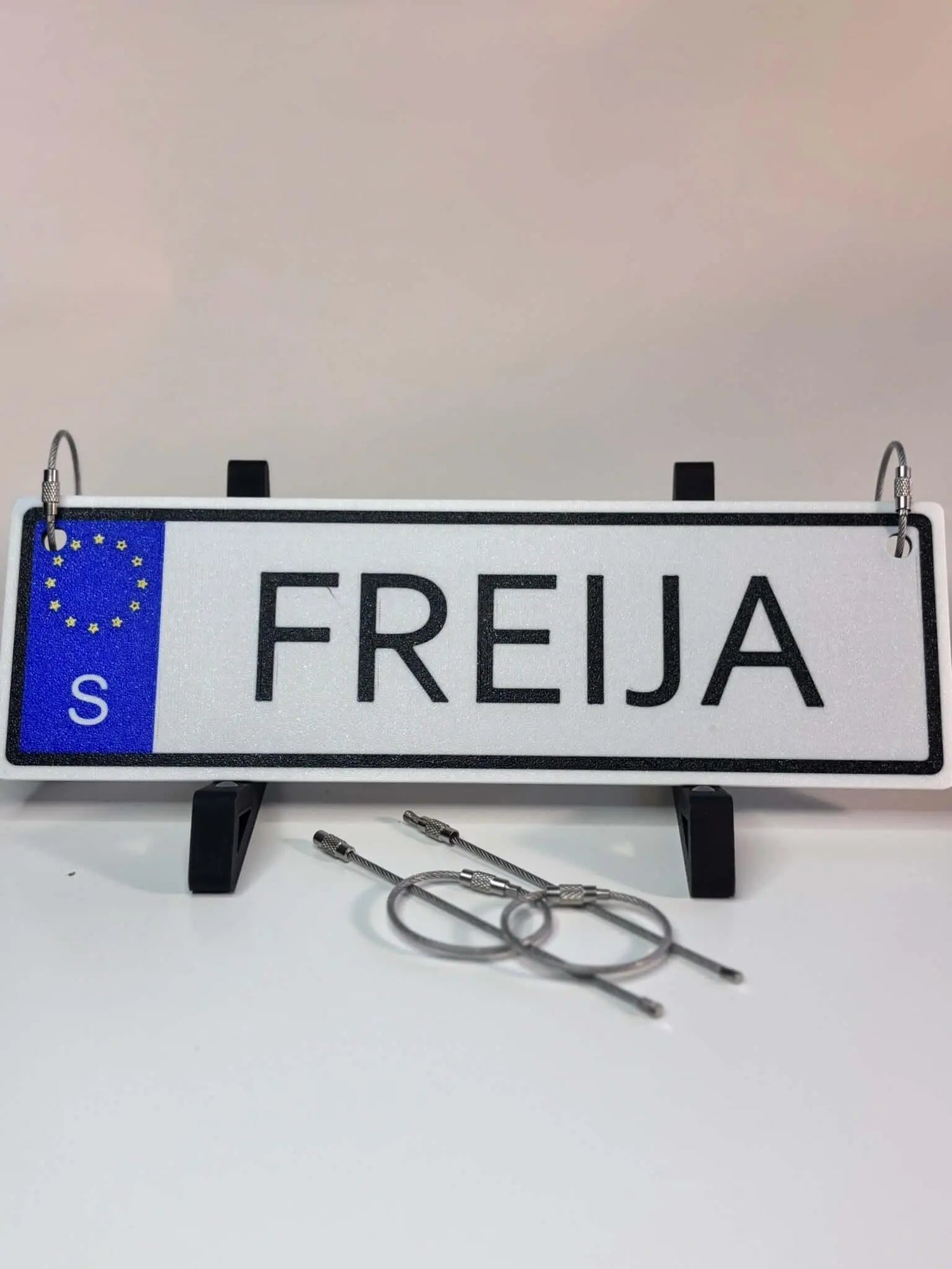 Barnvagnskylt med namn | Personliga barnvagnsskyltar