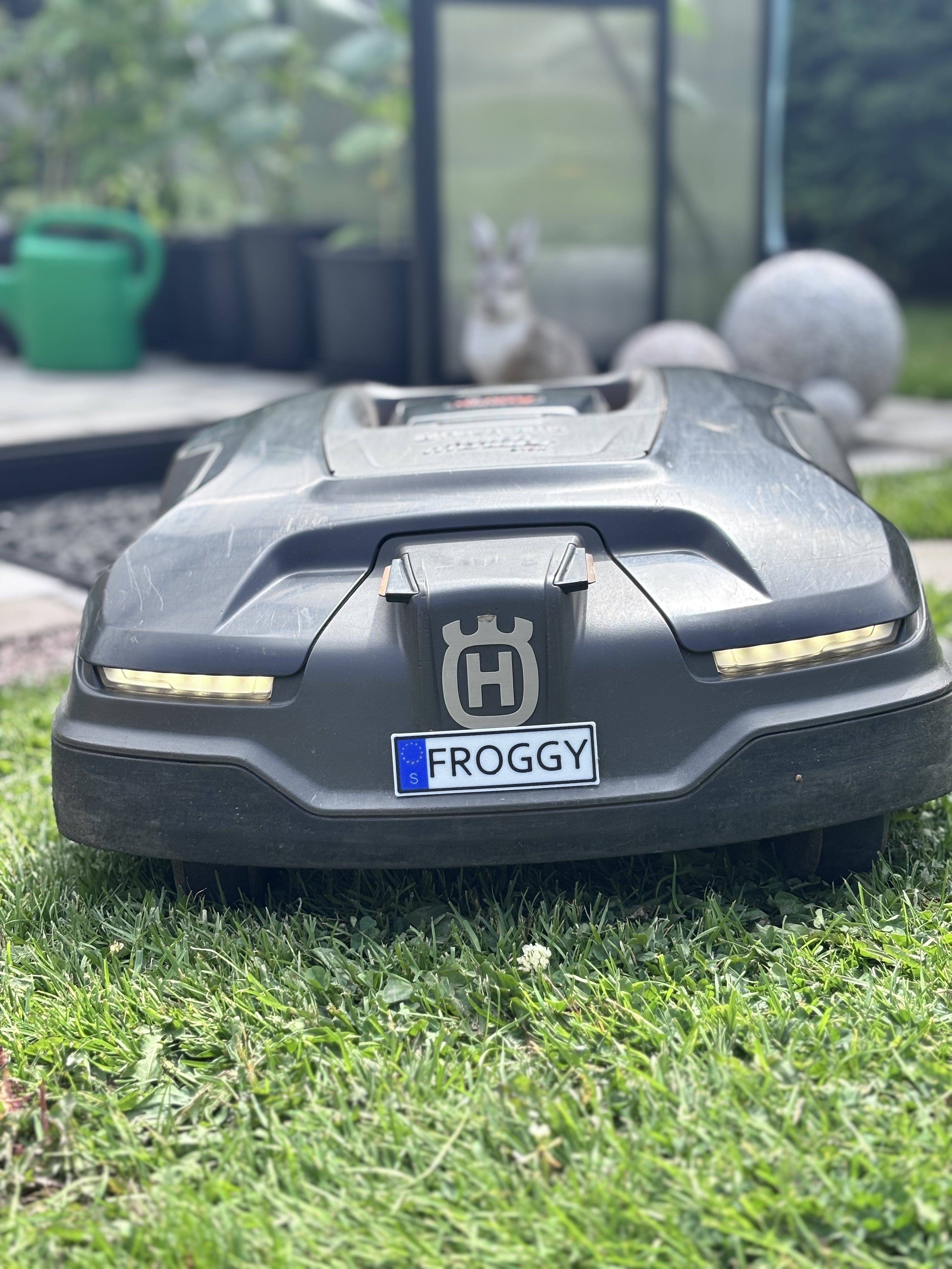 Namnskylt robot gräsklippare 