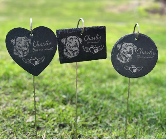 Husdjurs Minnessten i Skiffer – Personlig Gravyr för Trädgård 3dprintguru.se & 3dlaserbutiken.se