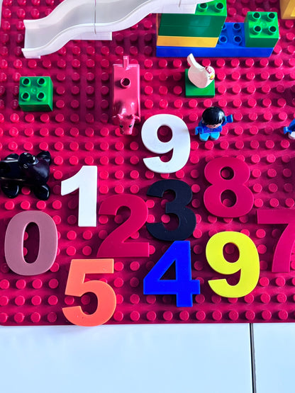 DUPLO Numbers - Playful Learning for Little Mathematicians (Set with numbers 0-9)