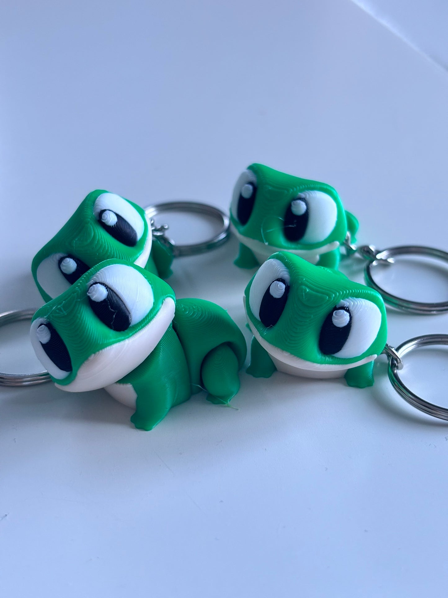 Hopper - Charming Mini Frog Keychain