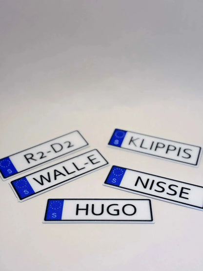 Unik namnskylt till robotgräsklippare perfekt som present