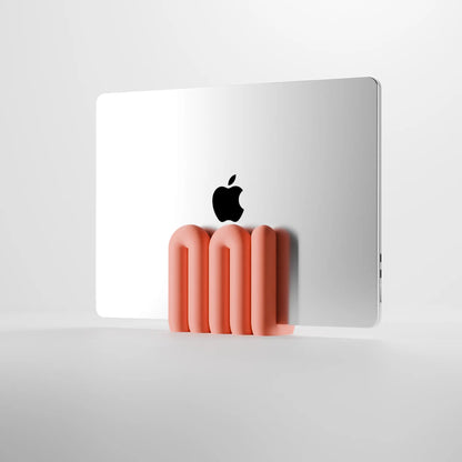 Modernt Laptopstativ | Wibble Vertikal Laptophållare för Skrivbordet 3dprintguru.se & 3dlaserbutiken.se