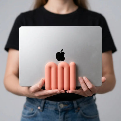 Modernt Laptopstativ | Wibble Vertikal Laptophållare för Skrivbordet 3dprintguru.se & 3dlaserbutiken.se